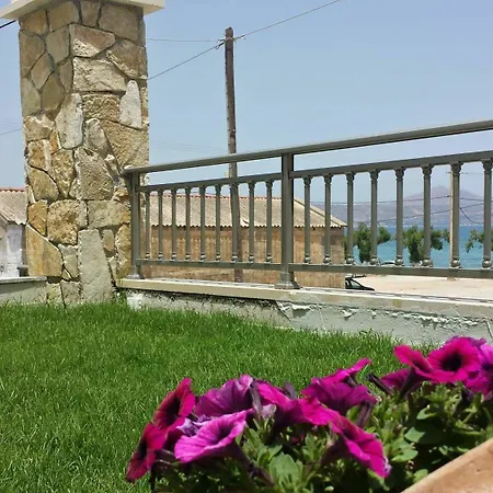 Crown Apartment Kalyves